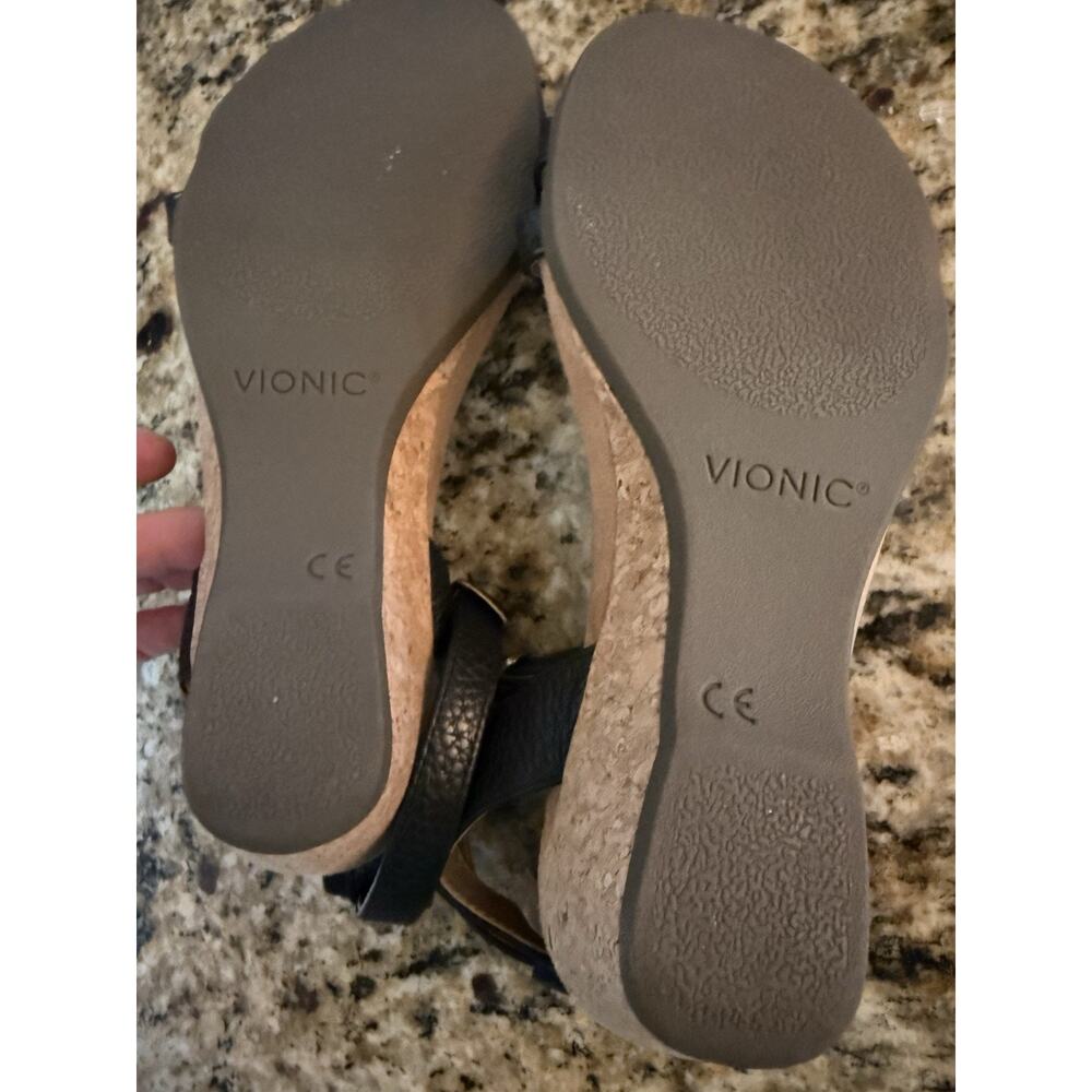 Vionic Orlando Wedge Black Strappy Sandel 7.5 NEW w/o Box - Picture 5 of 9